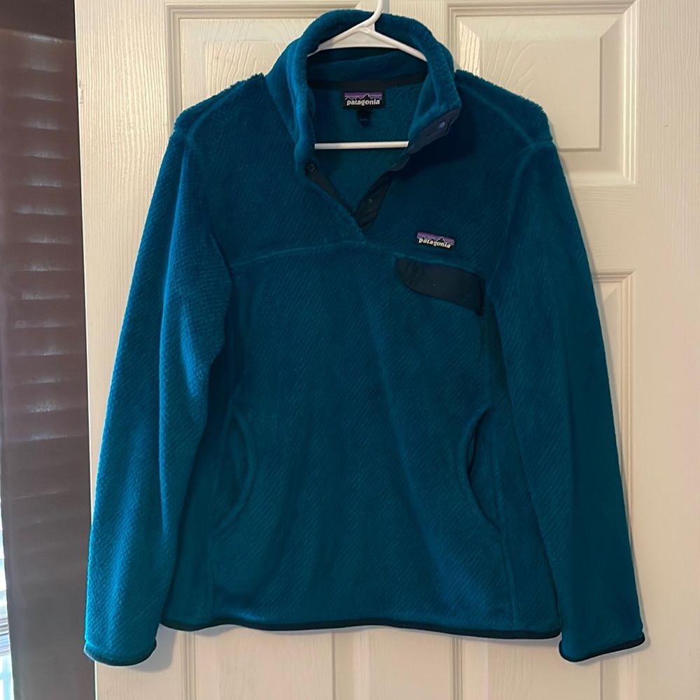 Perfect Patagonia Pullover